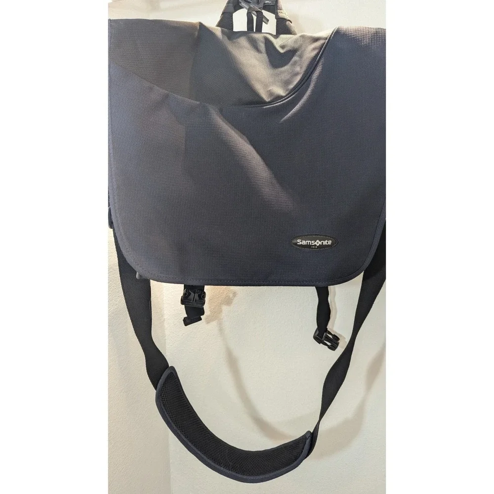 Samsonite Gray Laptop Messenger Bag Padded Shoulder Business Travel Briefcase